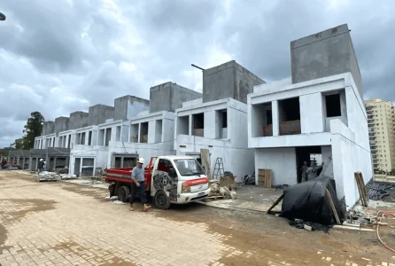 Fachada casas 01 a 08